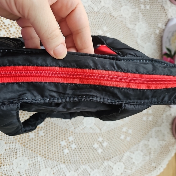 Sanrio/Hello Kitty Puffer Purse 45th Anniversary NWOT From LAWSON - Picture 8 of 14